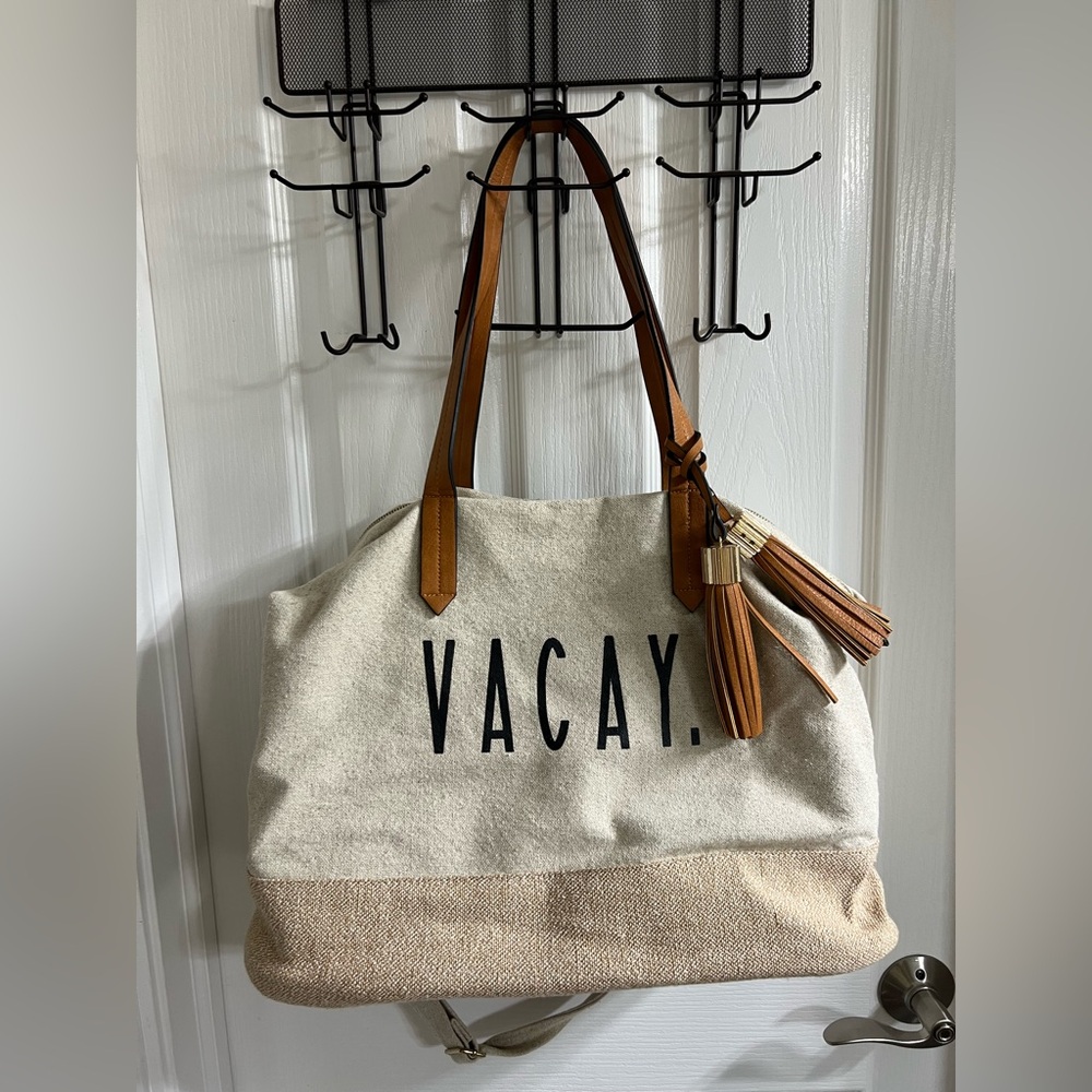 Unbranded VACAY Canvas Weekender Bag EUC